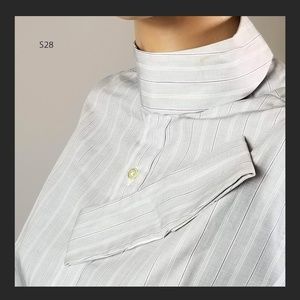 S28 LadiesShow shirt Grey wi thin purple stripe 32